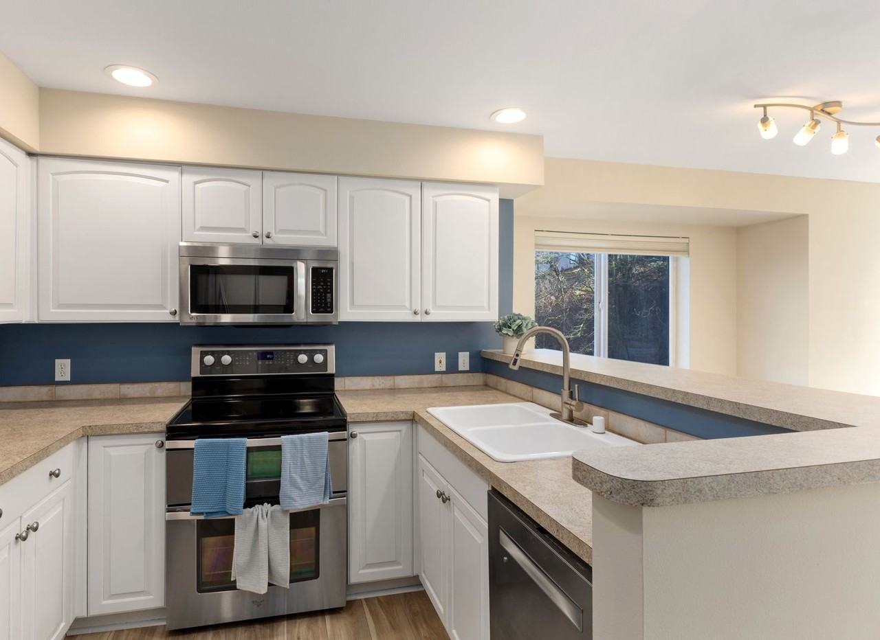 2530 15th Ave W #410 - Photo 5 of 20