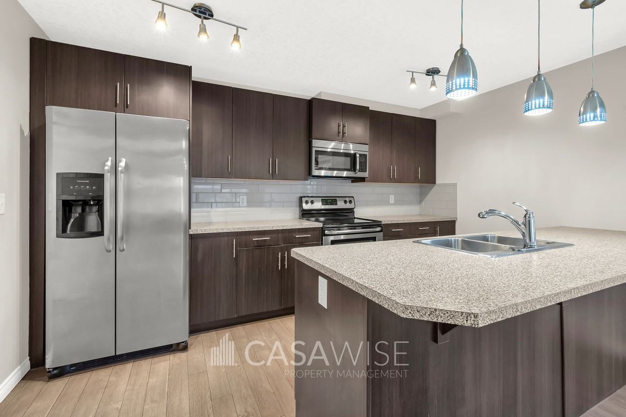 11309 79 Ave Nw #MAIN - Photo 2 of 20