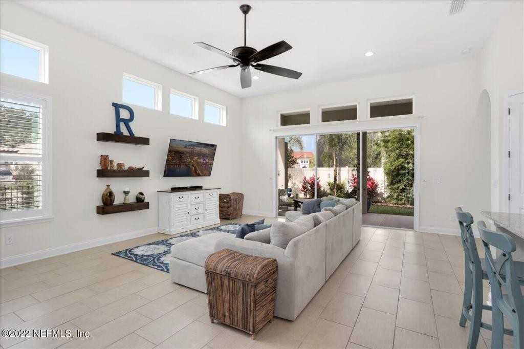 162 Pienza Ave - Photo 6 of 34
