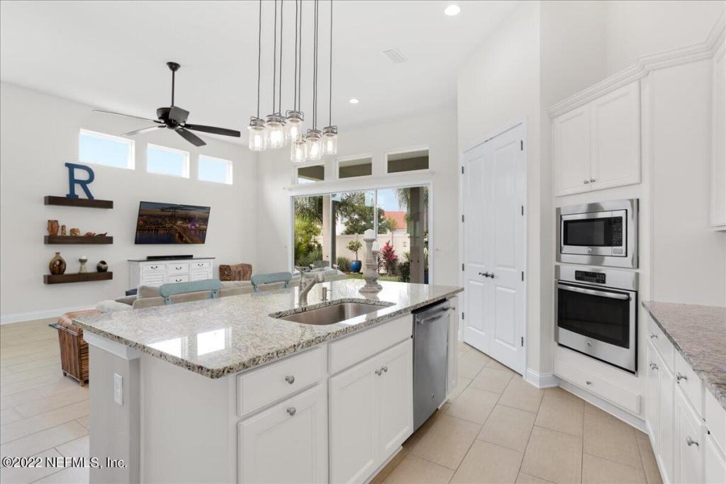 162 Pienza Ave - Photo 7 of 34