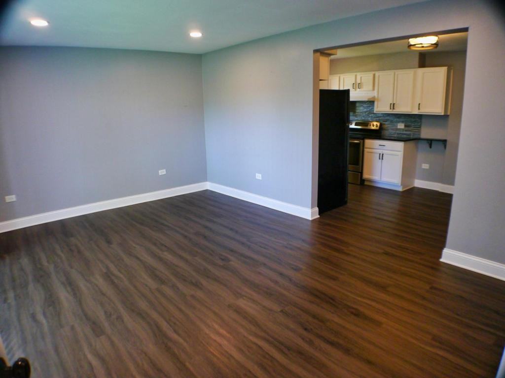 3760 W 120th St ##1a - Photo 3 of 10