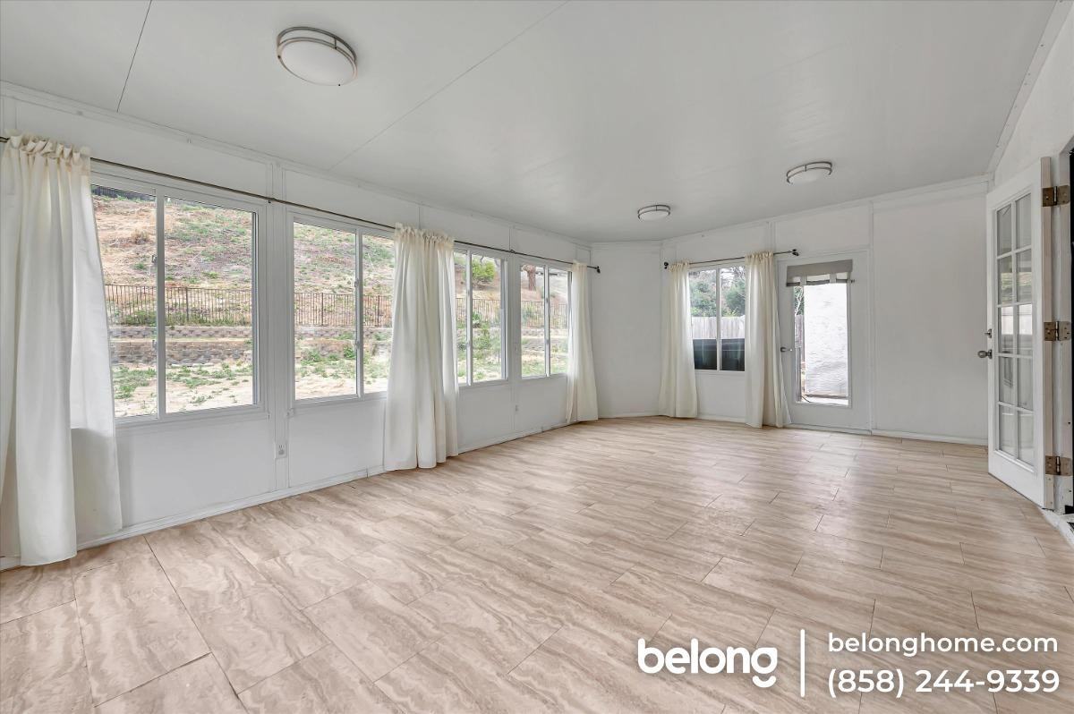 5252 Dixon Rd - Photo 2 of 16