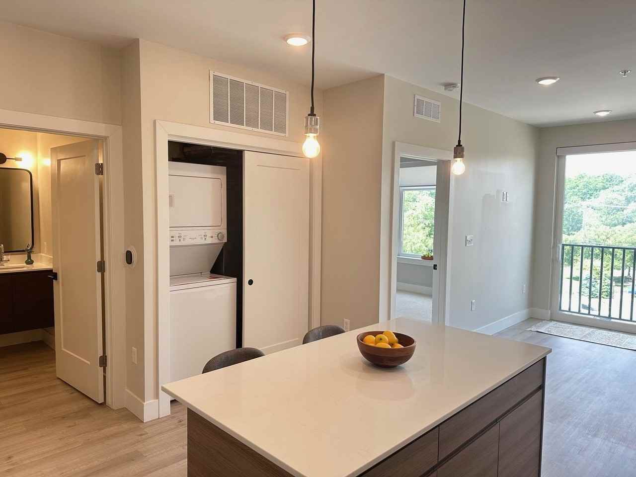 The Jordan - Photo 3 of 37