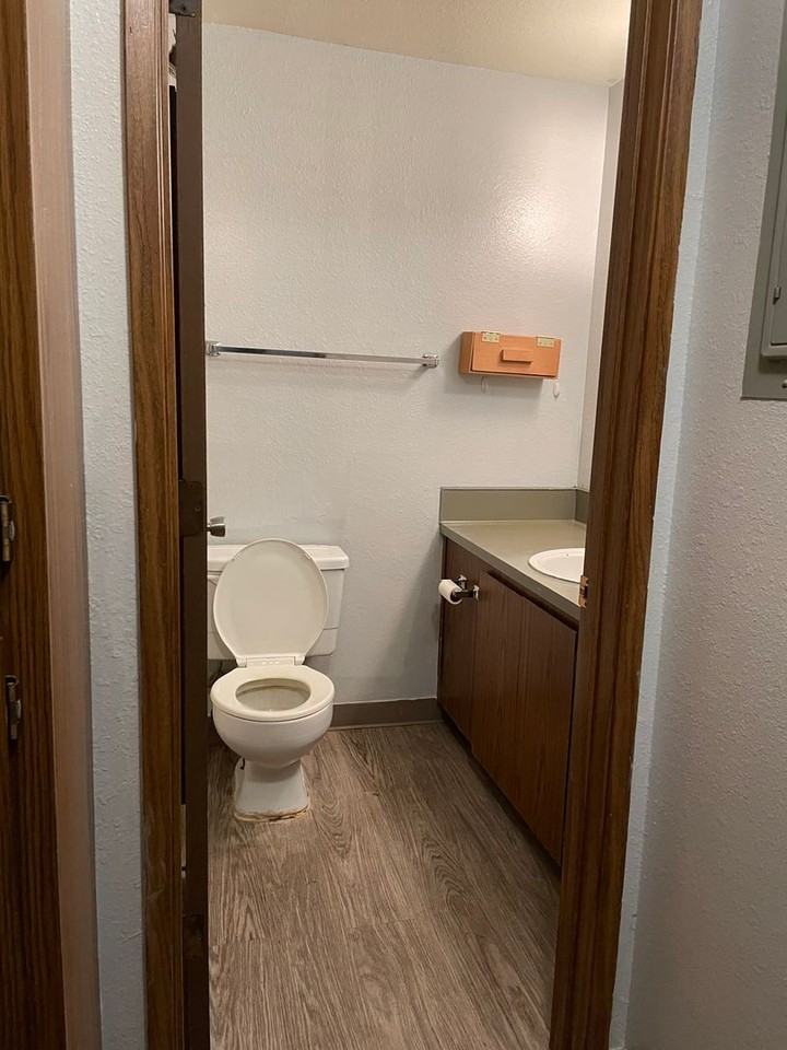 2310 E Q Ave #41 - Photo 7 of 7