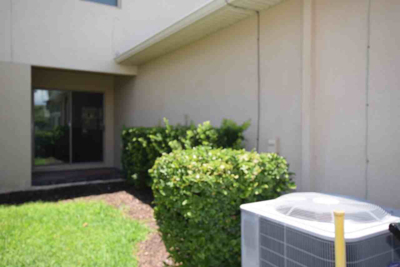 16097 Pebble Bluff Loop - Photo 5 of 32