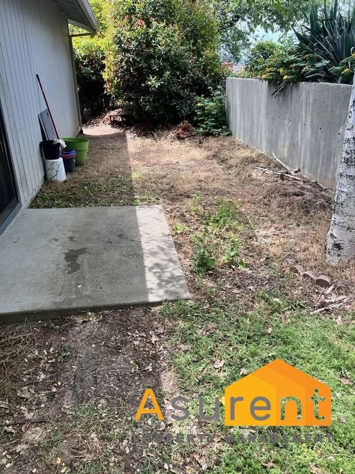 1102 Nw E St - Photo 7 of 19