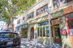 featured image of 3205 College Ave