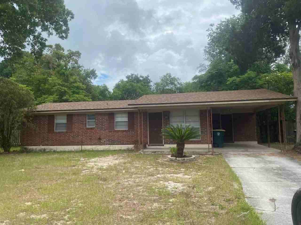 4305 Anson Dr - Photo 2 of 9