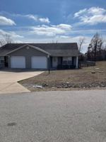 featured image of 16878 Hurricane Ln