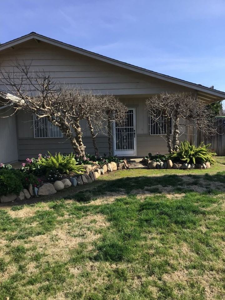 1060 Jackson Street - Photo 3 of 10