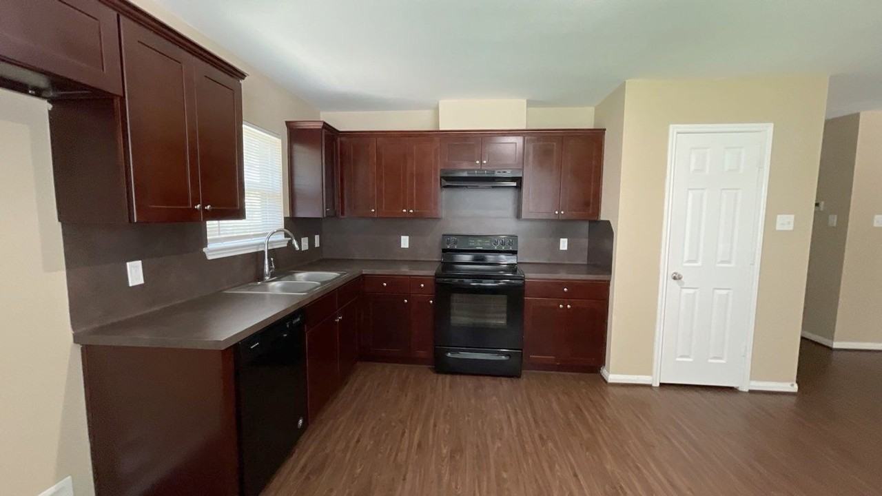 8114 Record Street - Photo 3 of 22