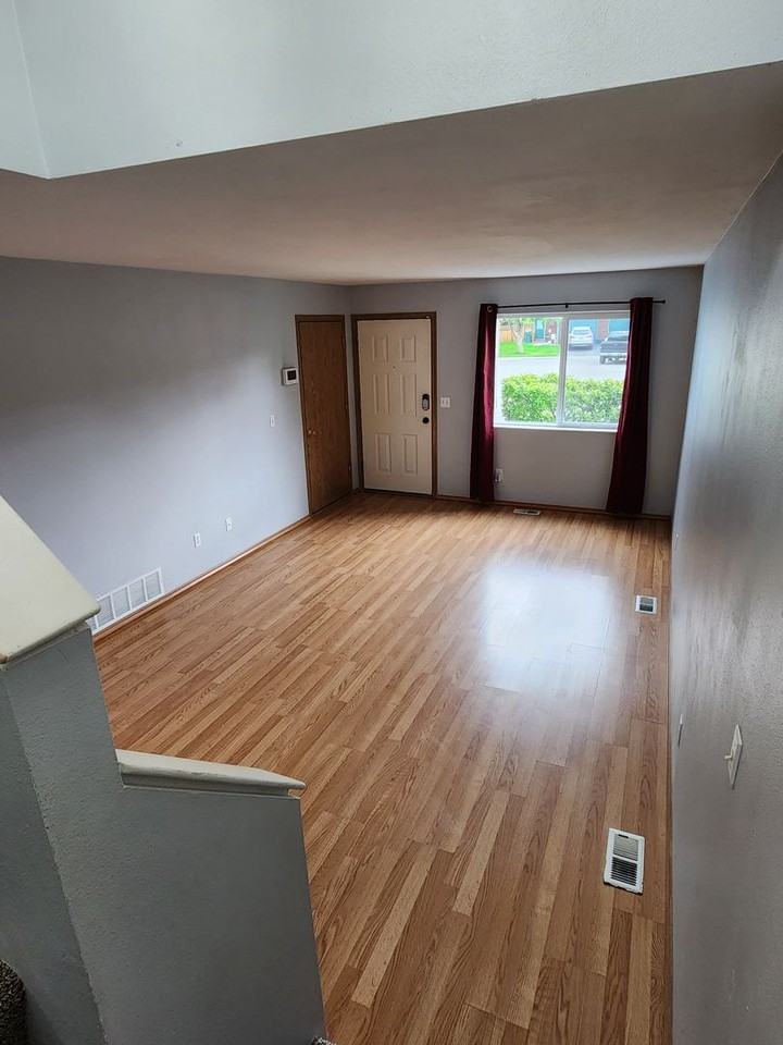 12002 Copper Mountain Dr - Photo 2 of 26