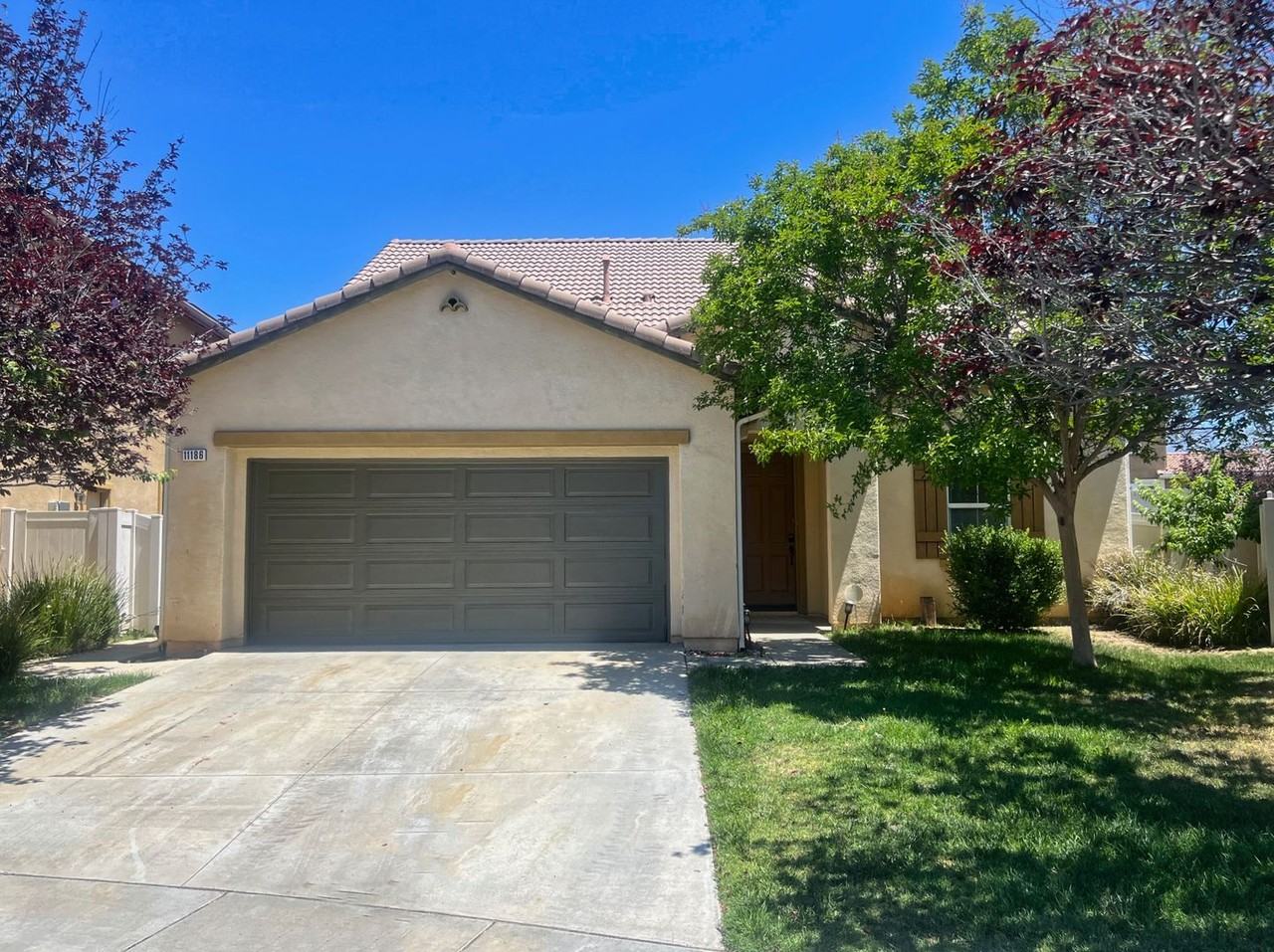 11186 Casper Cv - Photo 2 of 25