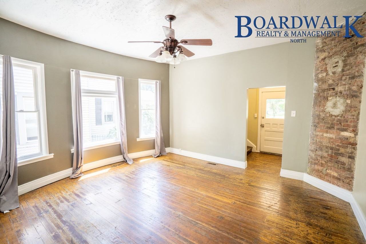 2456 Madison Ave - Photo 3 of 24