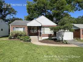 1115 Pinetree Ln  