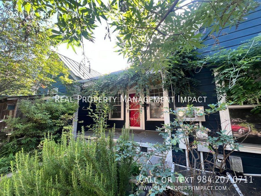 230 W Trinity Ave - Photo 2 of 28