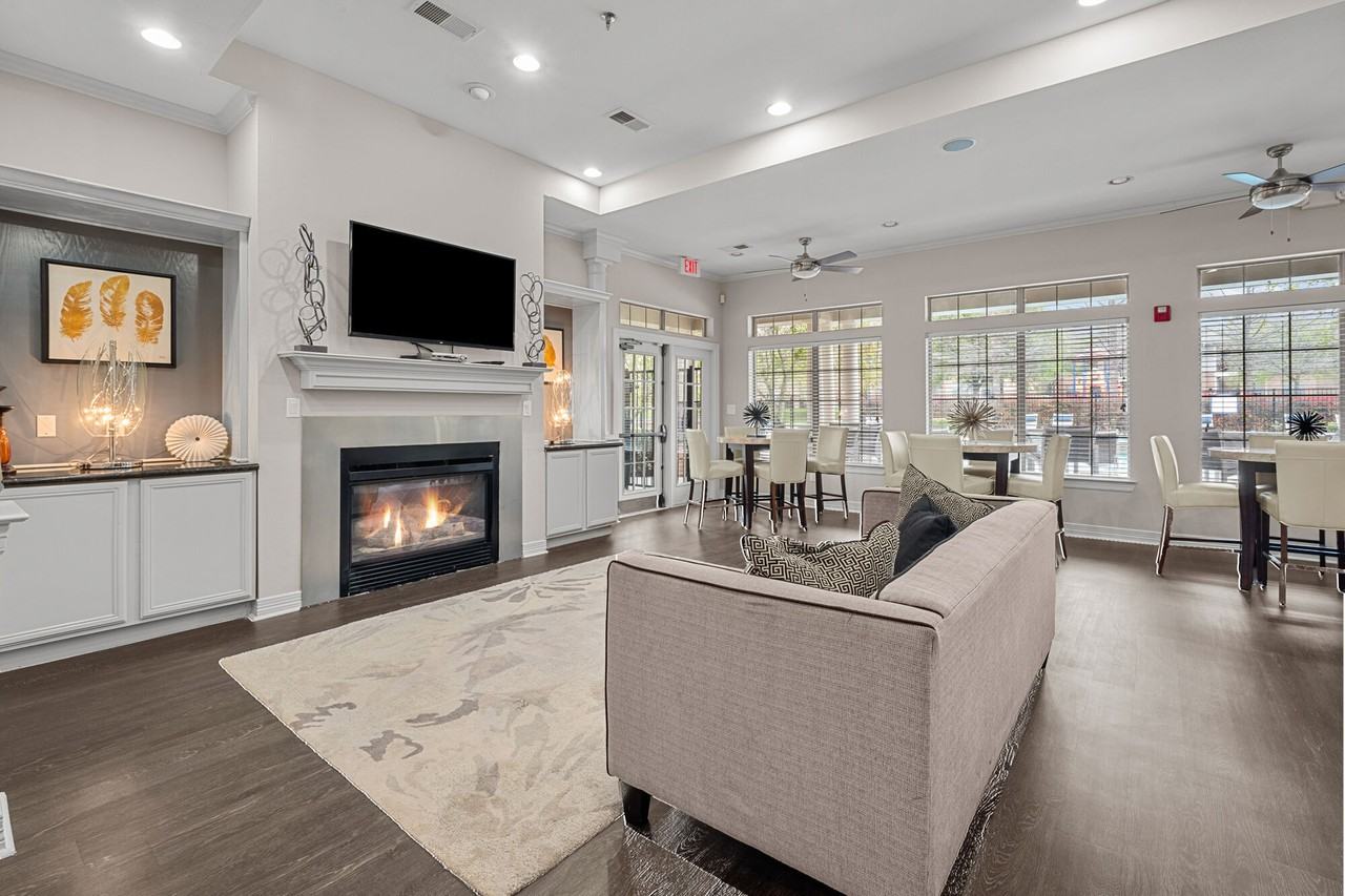 Mission Eagle Pointe - Photo 7 of 66