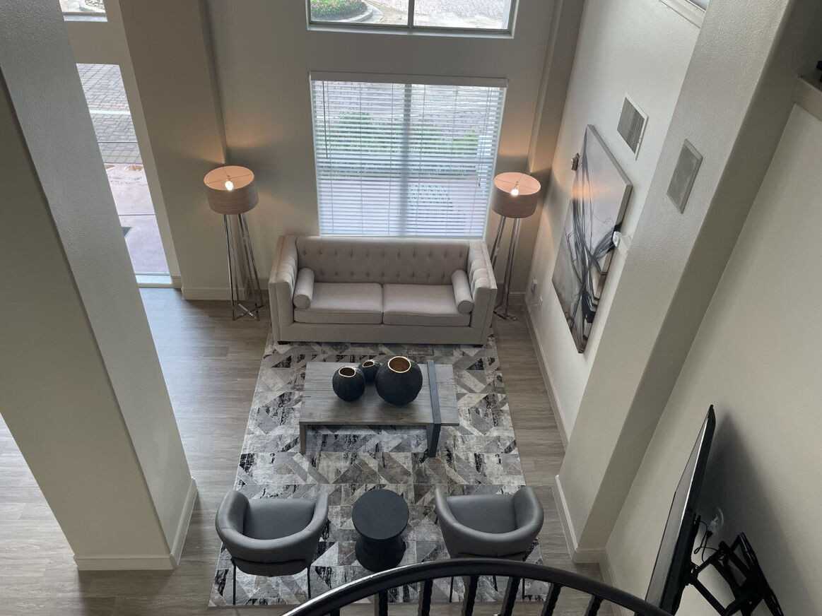 Heights On Katy - Photo 6 of 27