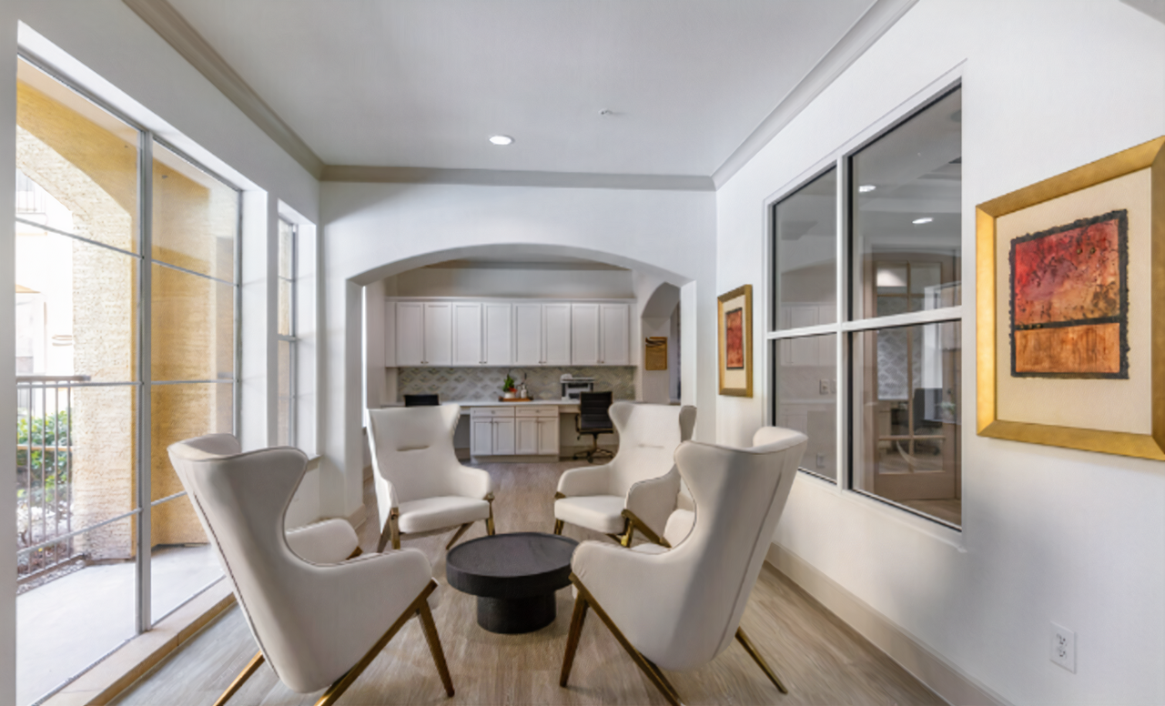 Heights On Katy - Photo 7 of 27