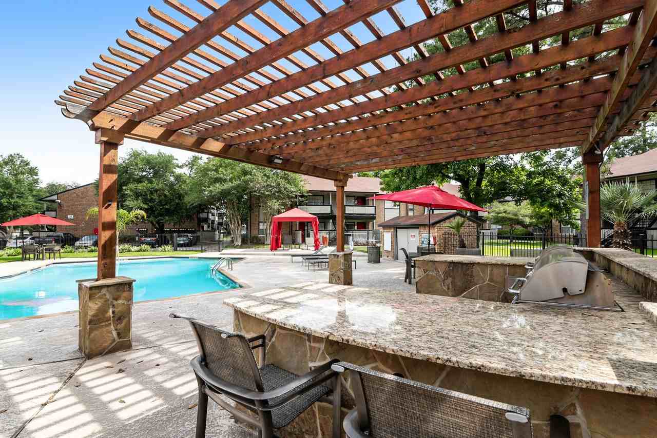 Rayfords Edge - Photo 6 of 21