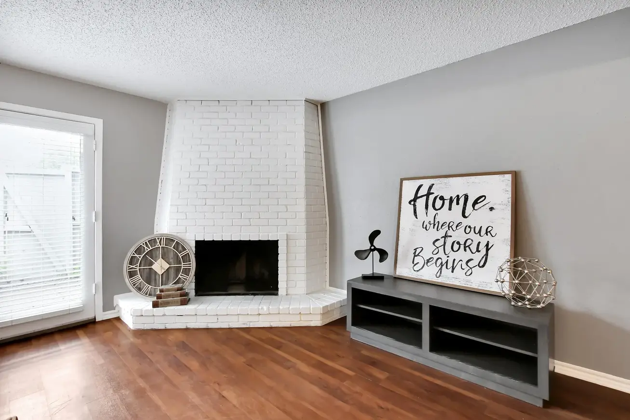 Parkwyn Townhomes - Photo 6 of 11