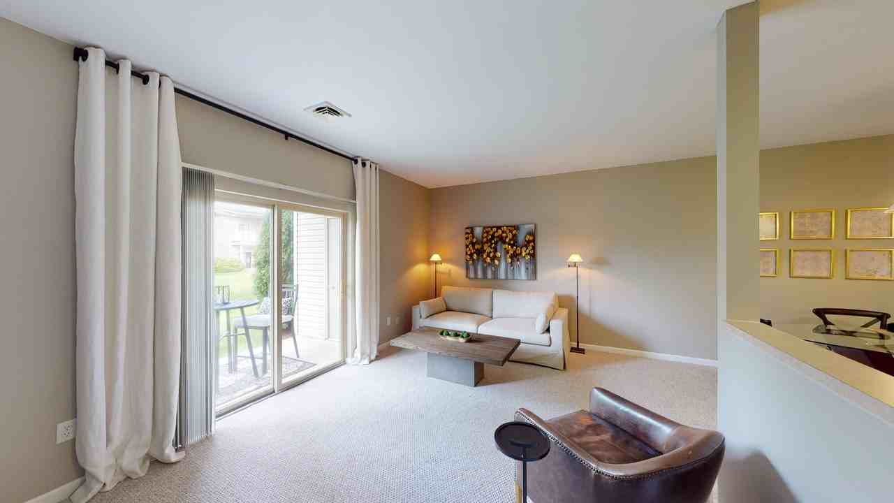 Park Lane Apartments - Photo 6 of 23