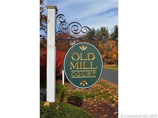 39 Old Mill Ct #39 - Photo 2 of 34