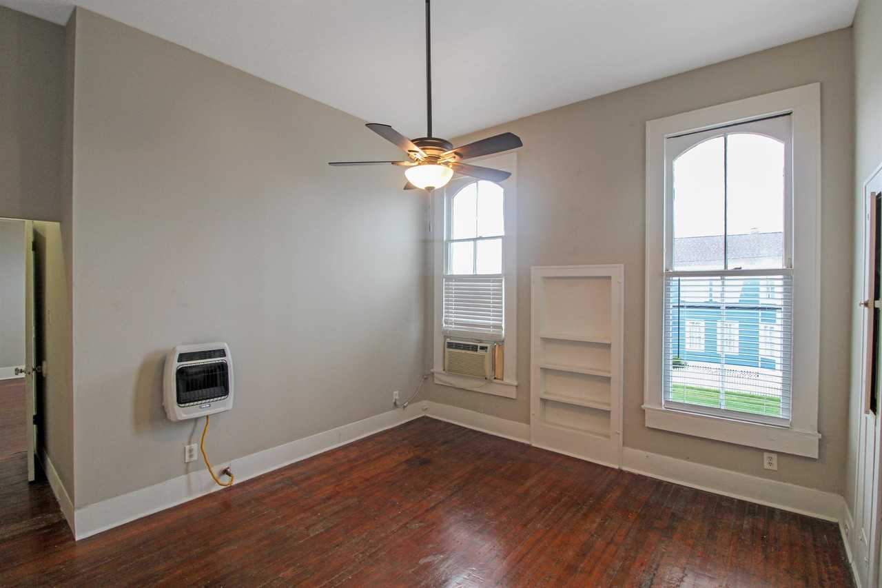 1902 Church St #7 - Photo 4 of 27