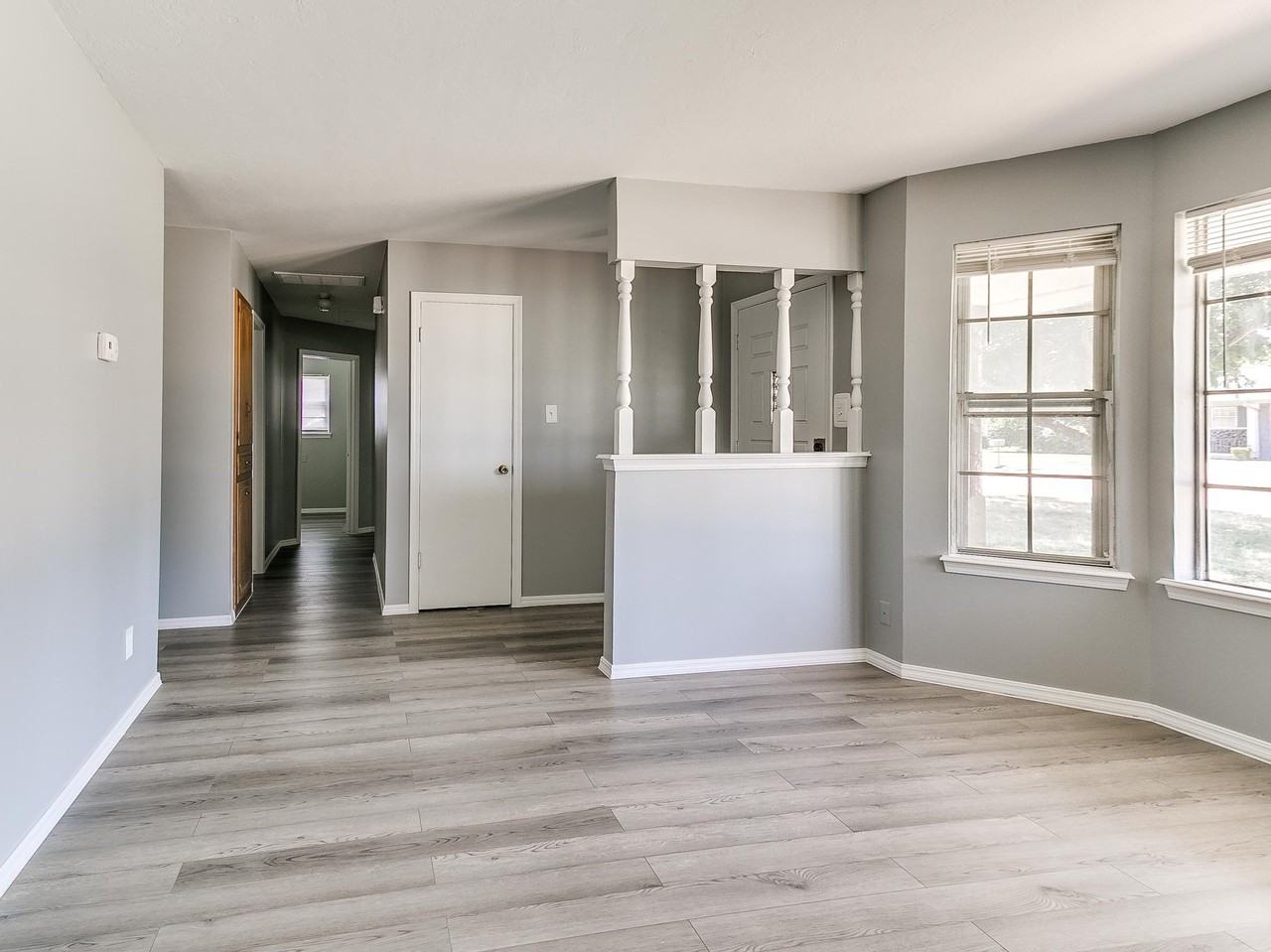 4405 N Chapman Ave #1 - Photo 3 of 15