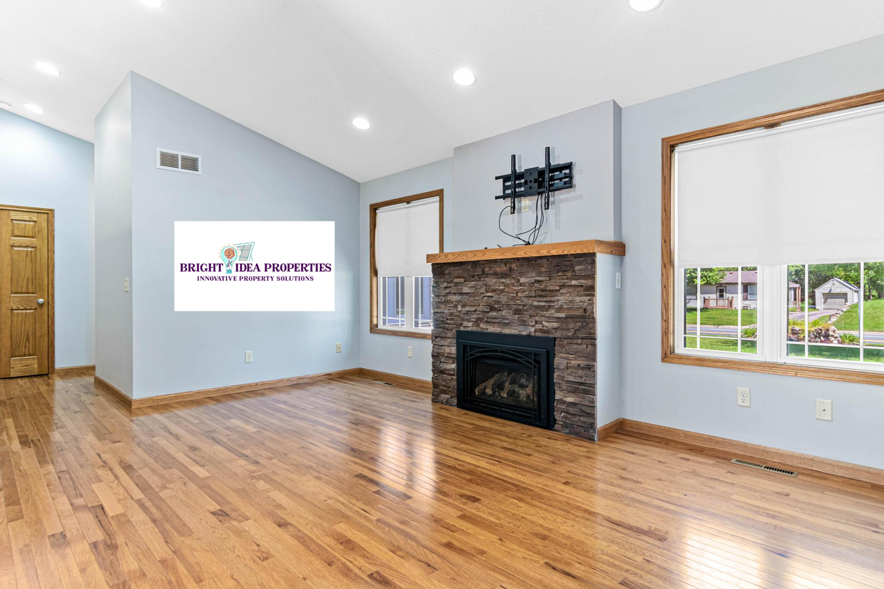 16460 Duluth Ave Se #1 - Photo 5 of 31