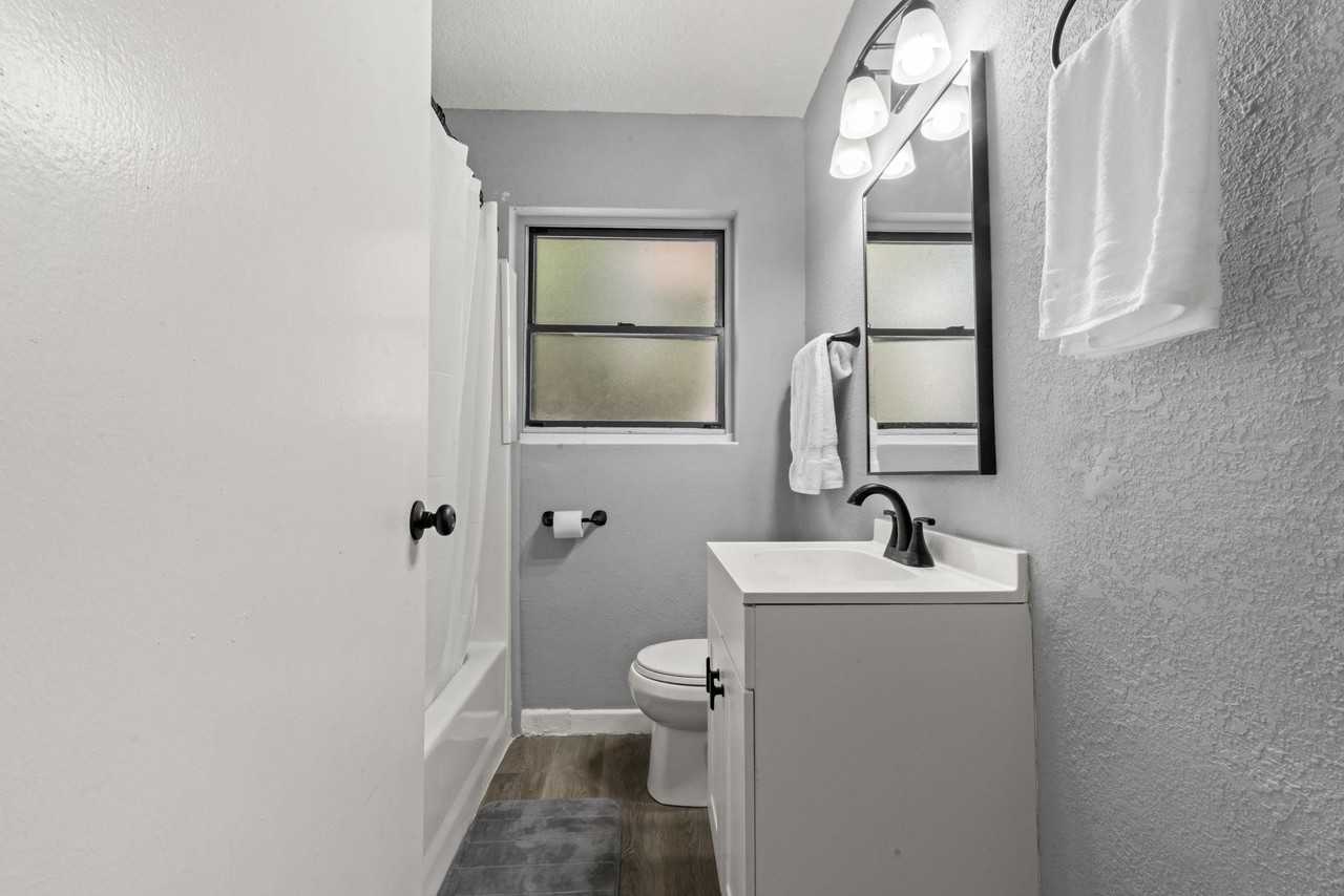 Crestline Dr - Photo 6 of 13