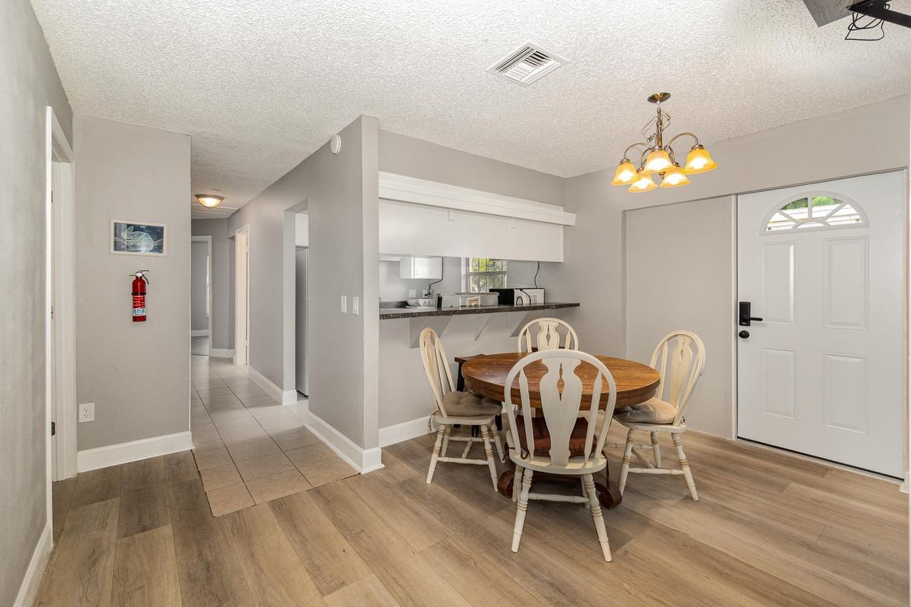 W Herriott Ave - Photo 6 of 13