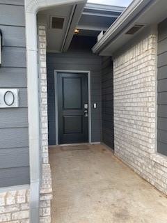 330 Anne Ct - Photo 2 of 20