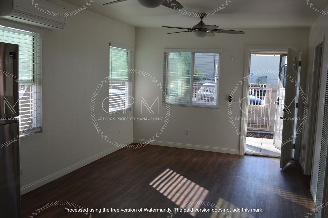 4067 37th St - Photo 4 of 18