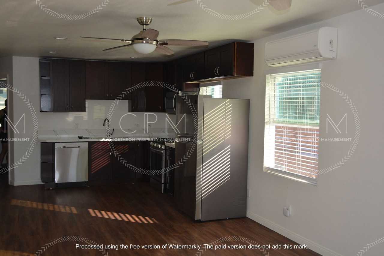 4067 37th St - Photo 5 of 18
