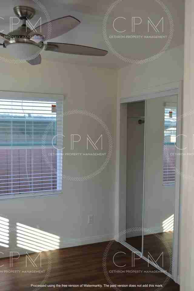 4067 37th St - Photo 6 of 18