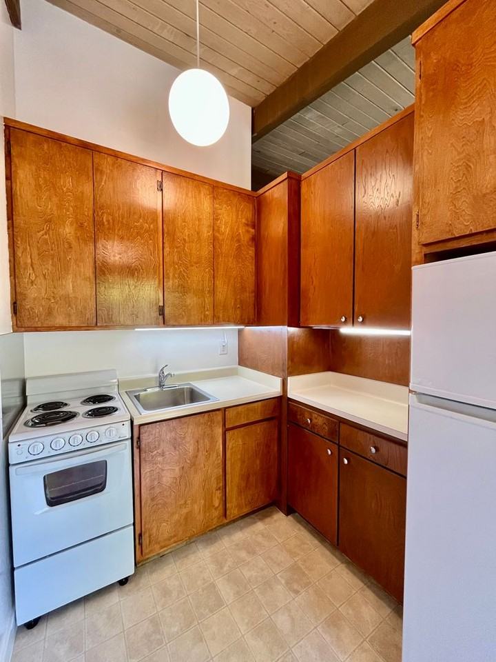 407 Mission Ave #4 - Photo 4 of 16