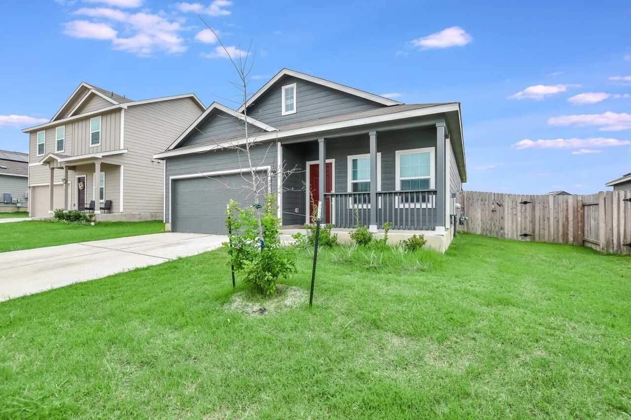 2712 Louris Ln - Photo 3 of 20