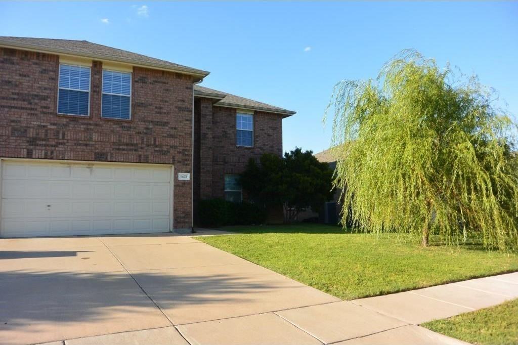 1421 Puerto Lago Dr, Little Elm, TX 75068 4 Bedroom Apartment for