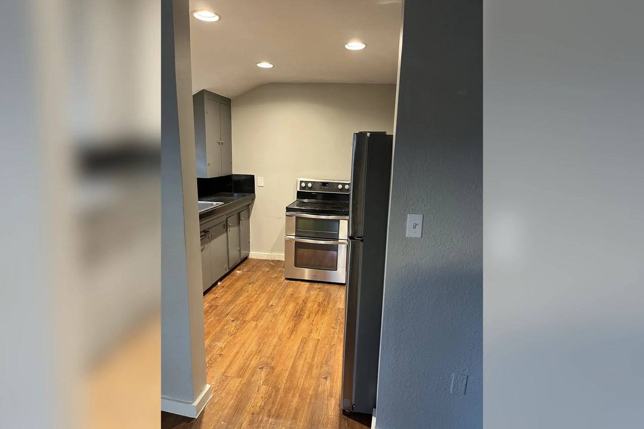 5206 S 2nd Ave Unit B - Photo 3 of 9