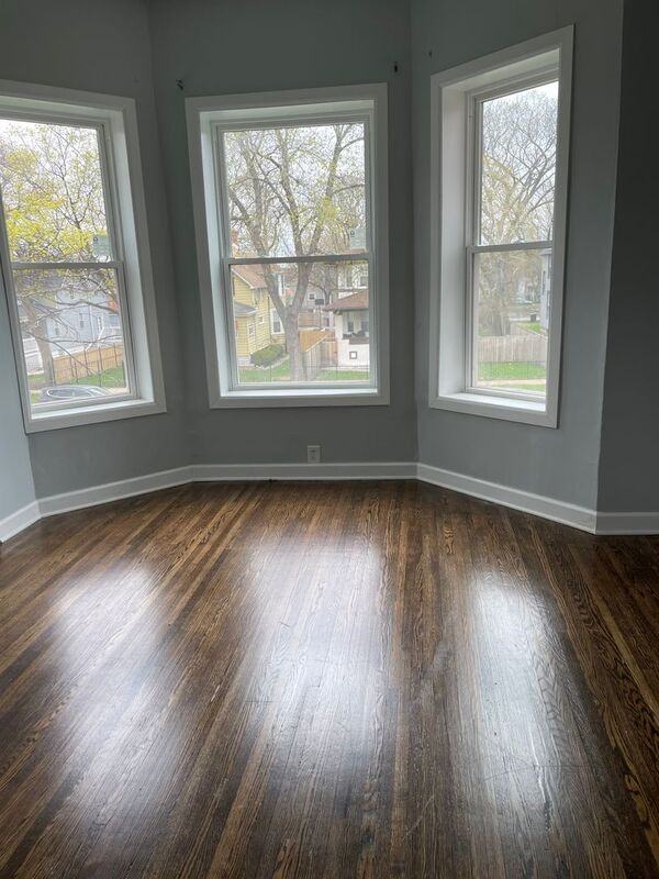 728 N Pine Ave #3F - Photo 3 of 21