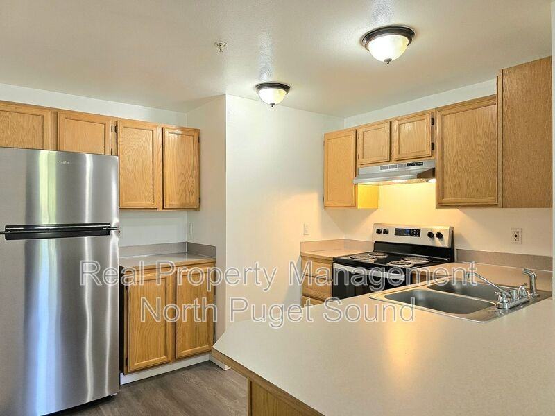11811 State Ave #D301 - Photo 7 of 17