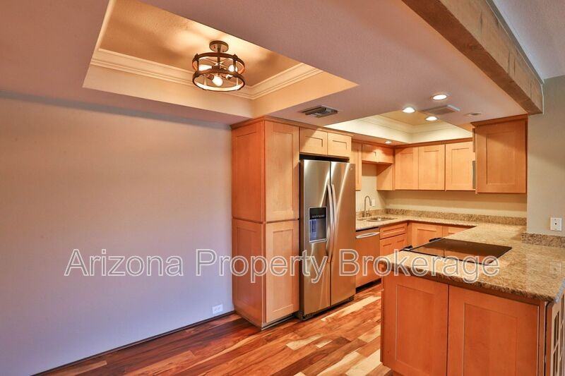 7557 N Dreamy Draw Dr #212 - Photo 2 of 22