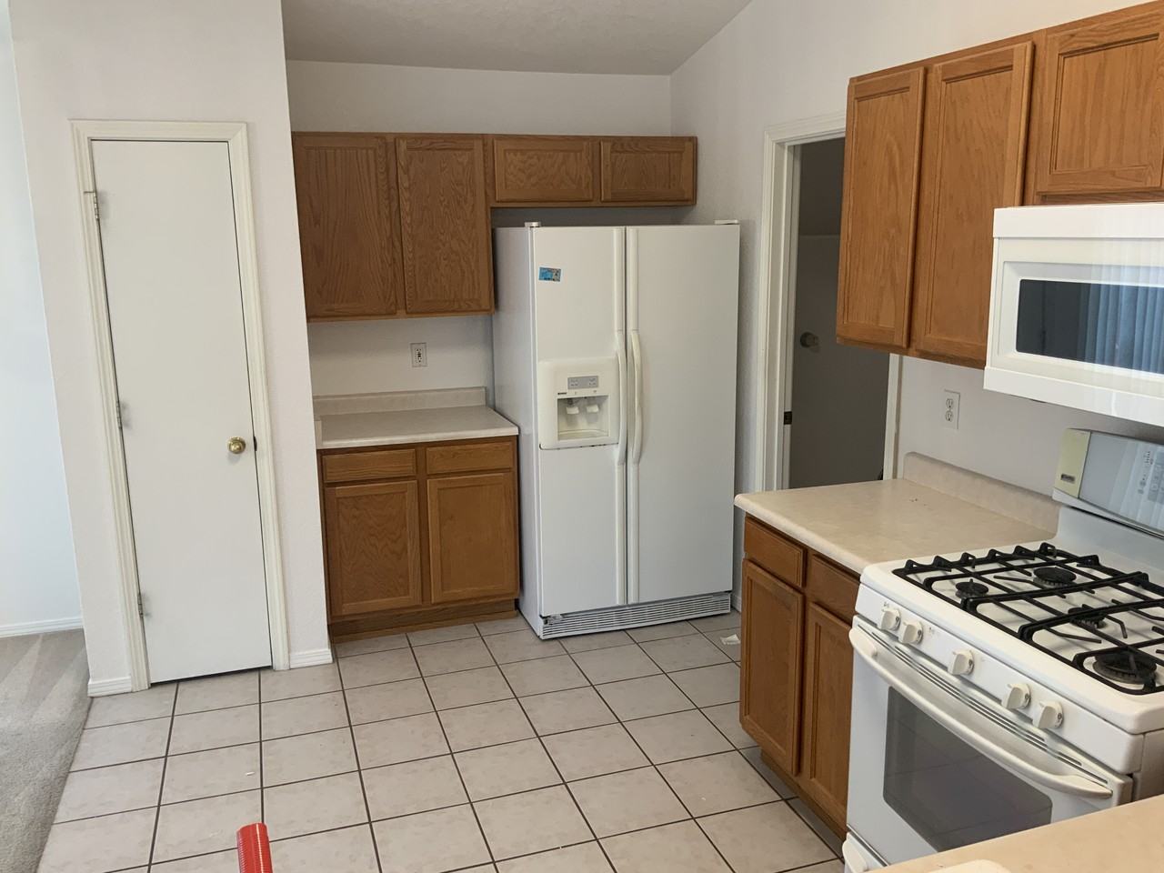 10701 Pinon Park Ct Nw - Photo 3 of 14