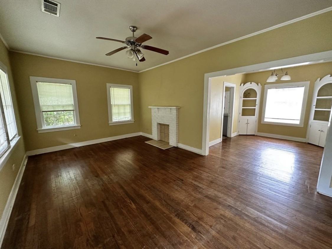 1720 Mamie St - Photo 2 of 10