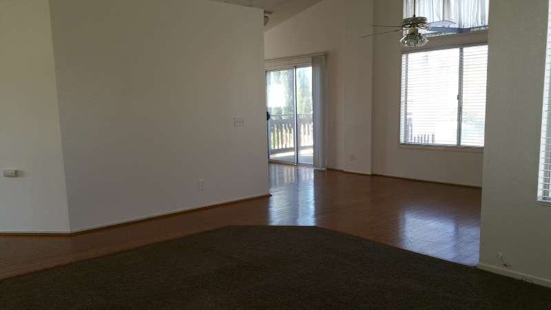 1106 Autumnwood Ln - Photo 2 of 7