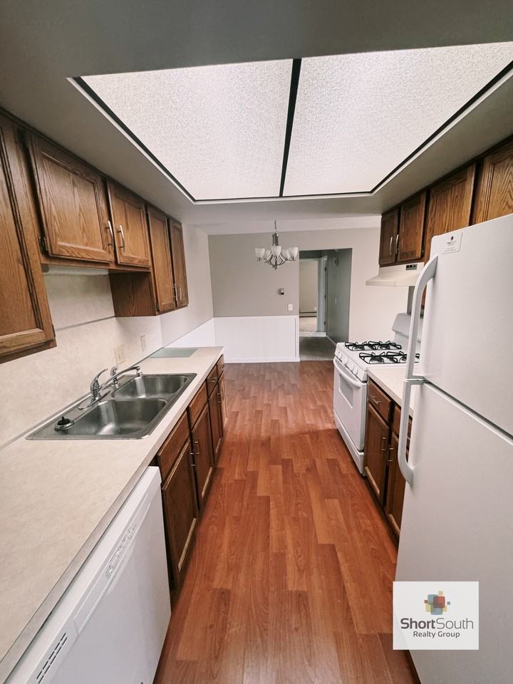 7707 Riverview Dr #202 - Photo 2 of 9