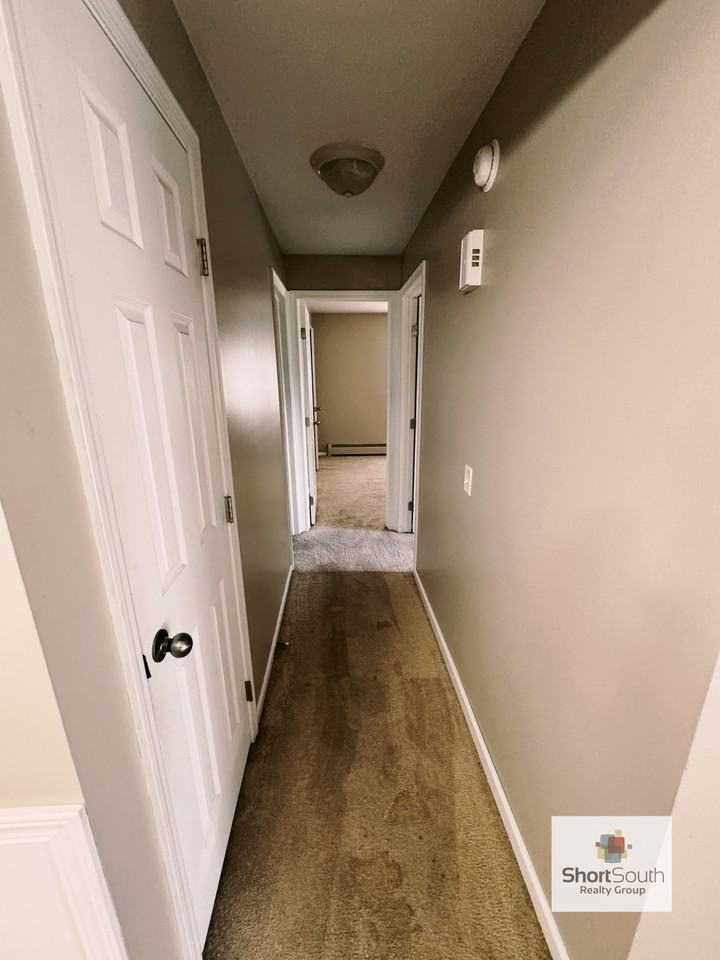 7707 Riverview Dr #202 - Photo 3 of 9