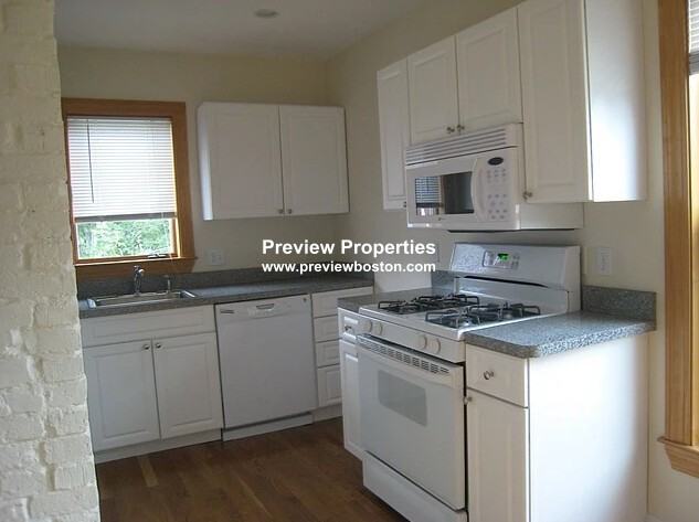 Pearl St #2P - Photo 4 of 10