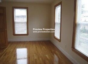 Pearl St #2P - Photo 7 of 10